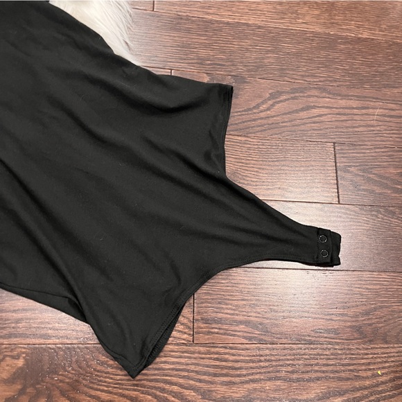 Revamped | Bodysuit - Picture 4 of 7